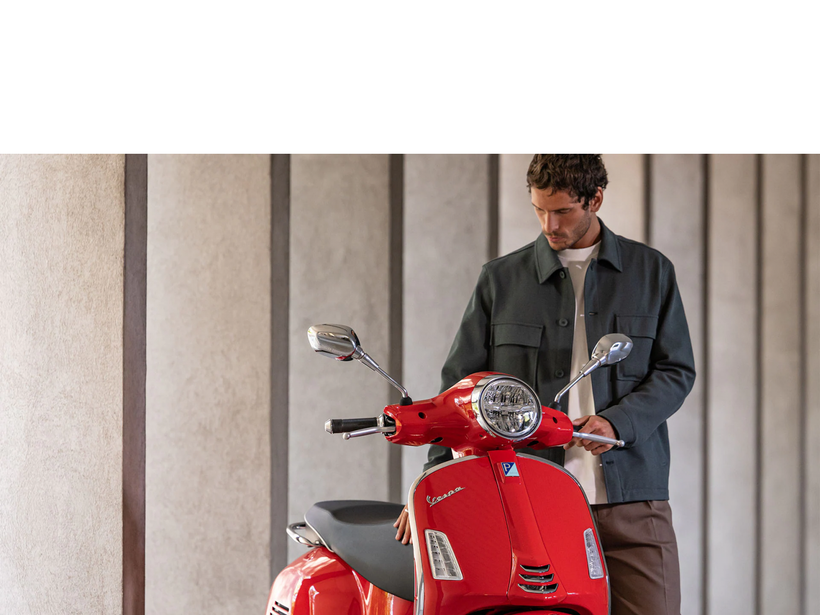 Мотороллер VESPA GTS Super 125, 2023, красный